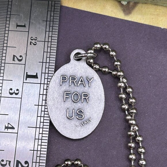 St. Saint Nicholas Religious Medal Charm Pendant Long Steel Chain Neckla… - Picture 4 of 8